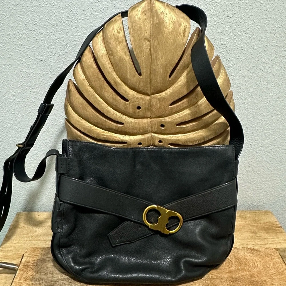 Tory Burch Black Gemini Link Belted Hobo Leather Shoulder Bag